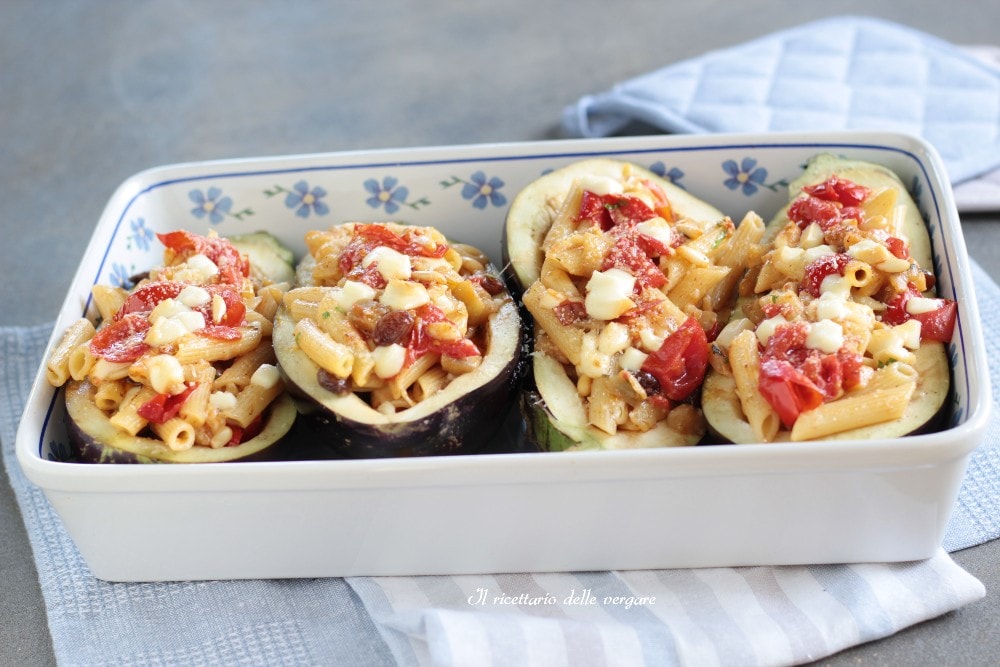 Auberginebootjes