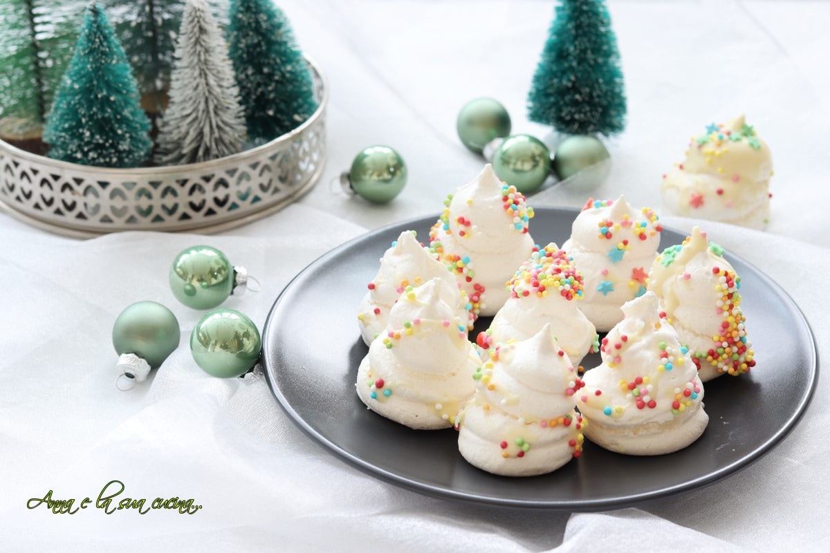 Kerstboomschuimpjes van meringue