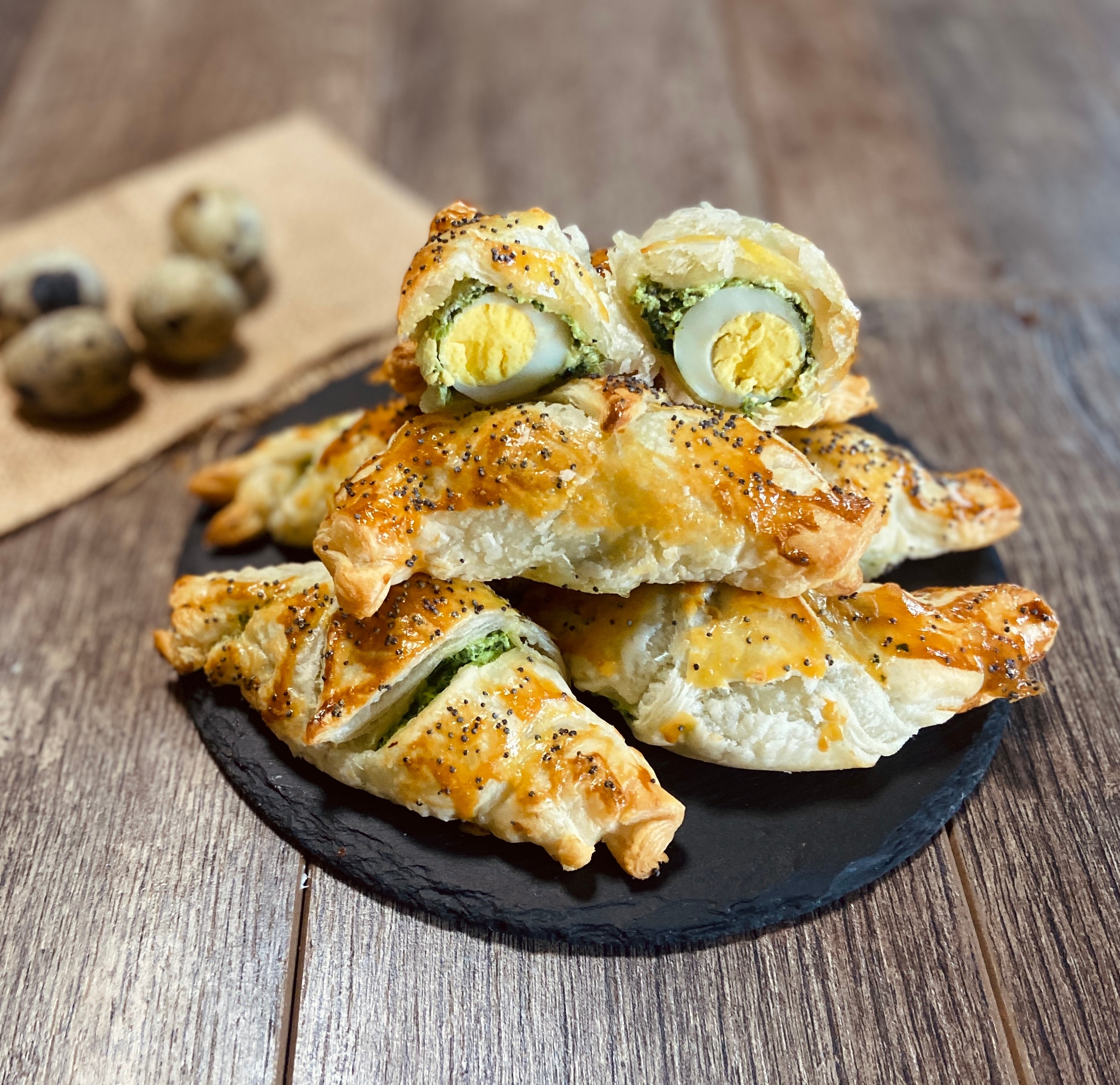 Hartige paas-croissants