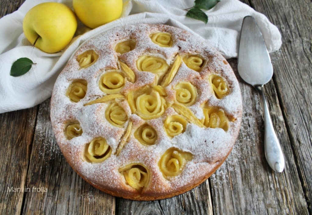 Zachte Taart met Appelrozen