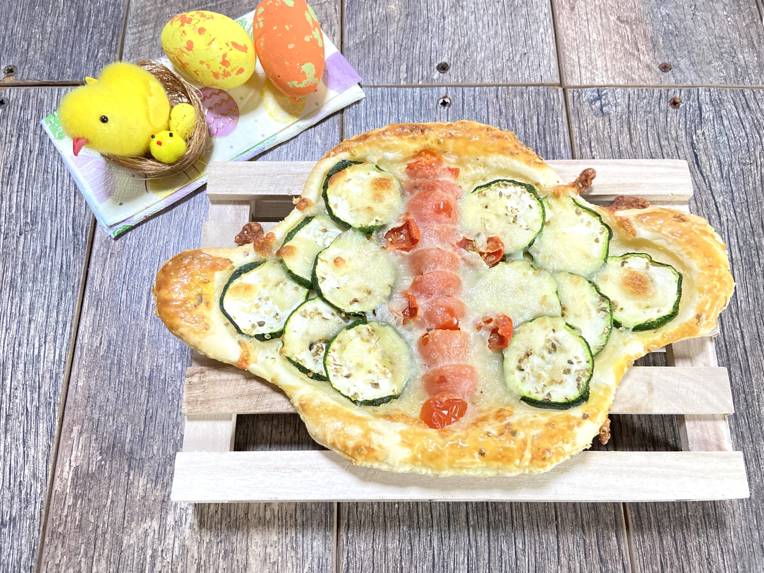 Zoute bladerdeegduif met courgettes