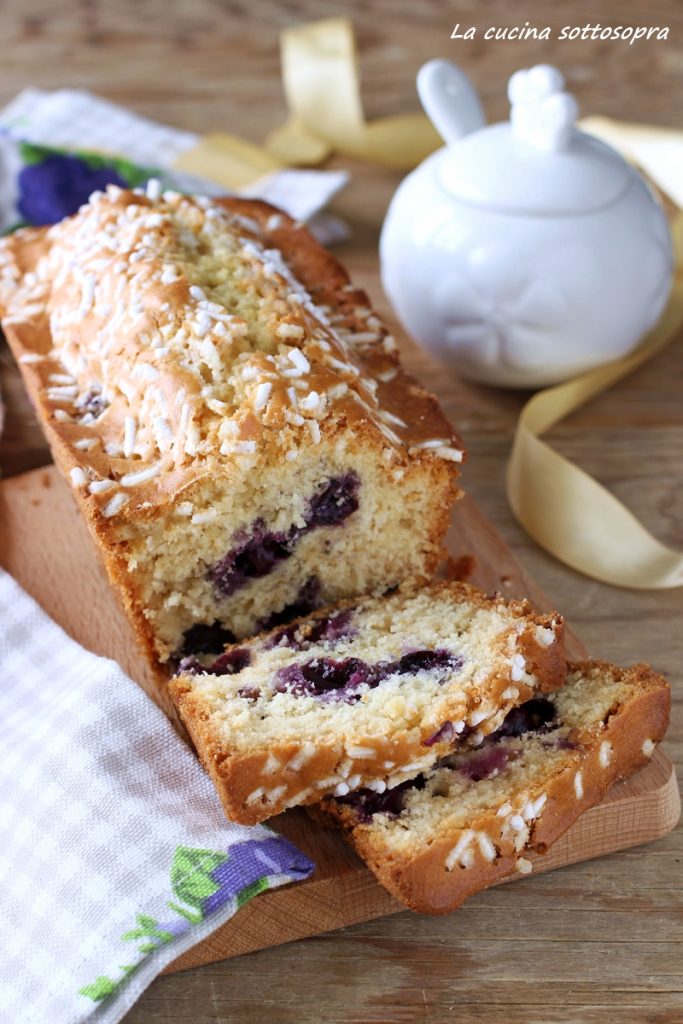 blauwe bessen cake