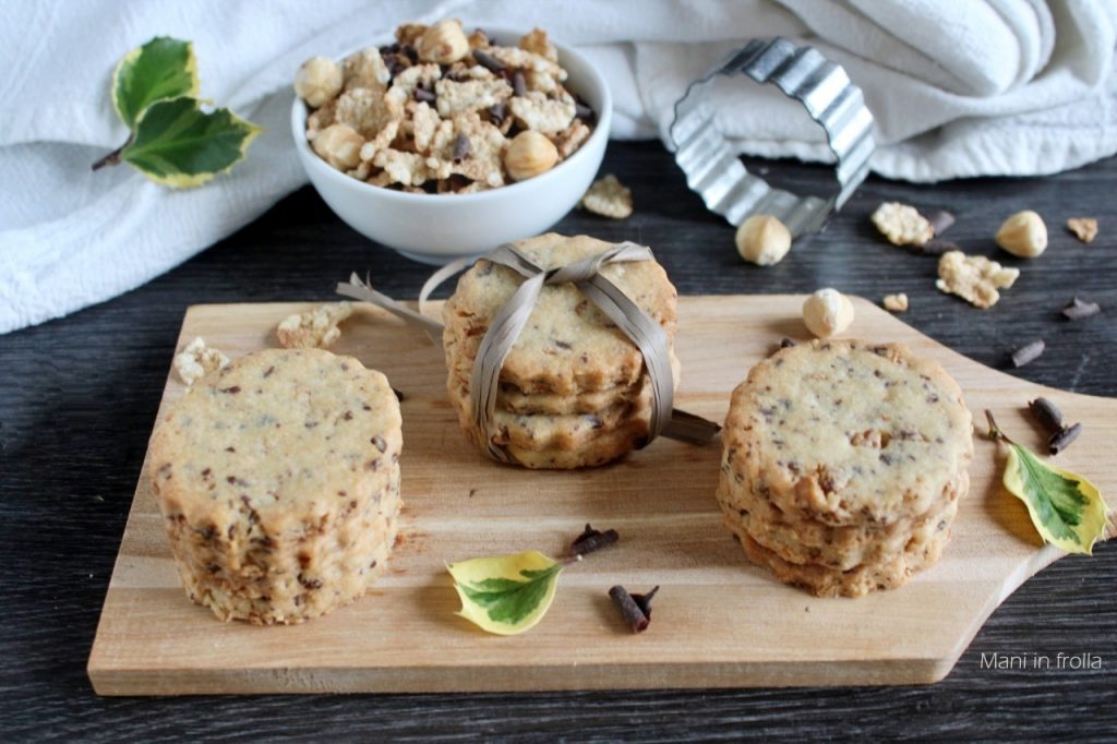 Koekjes met cornflakes en chocoladeschilfers