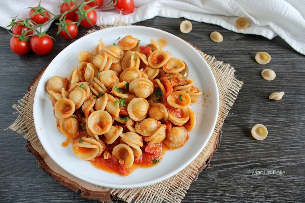 Pasta met Kersentomaten Tonijn en Olijven