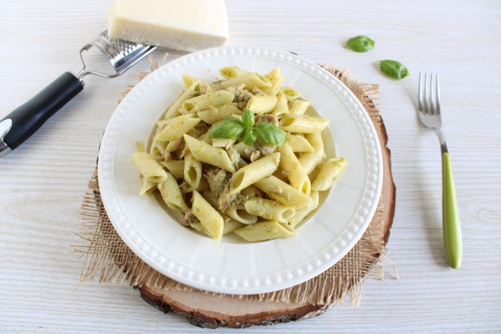 Pasta met Pesto en Tonijn