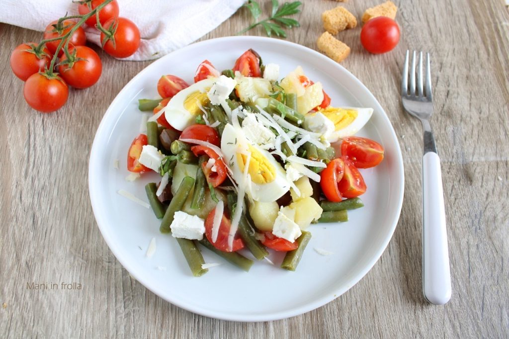 Sperziebonen met aardappels, cherrytomaten en feta