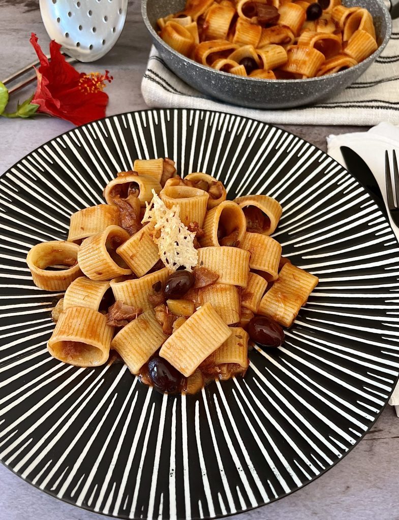 Calamarata met Graham-saus