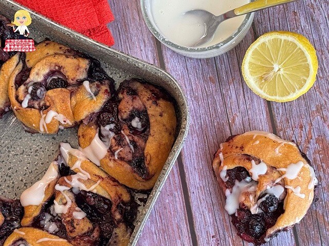 Bosbessenkaneelbroodjes