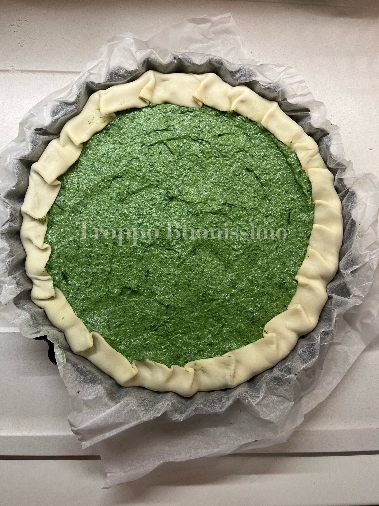 Hartige taart met ricotta en spinazie