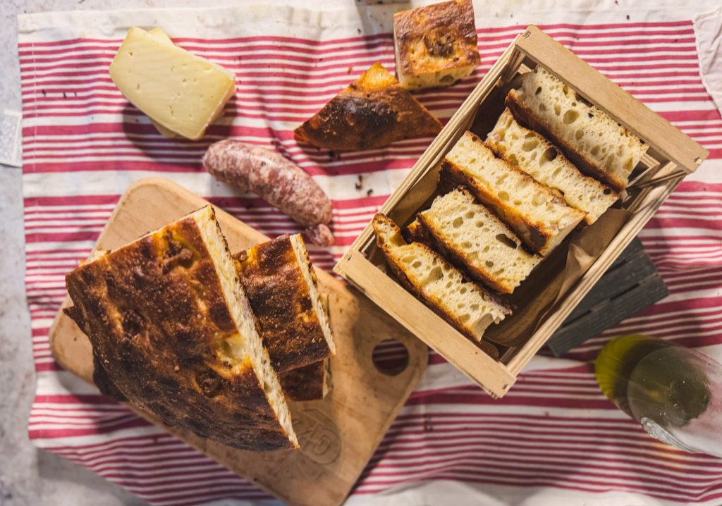 Focaccia pecorino en worst