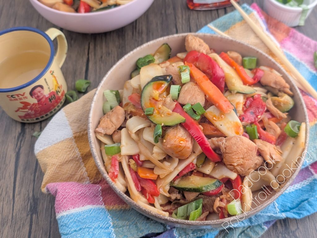 Gebakken Rijstgnocchi: Eenvoudig en Snel Aziatisch Recept voor een Heerlijke Avondmaaltijd!