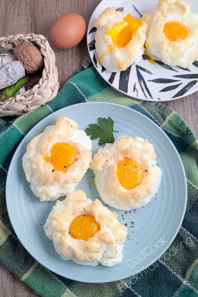 Magische Eiwolken: Het Zachte en Spectaculaire Recept dat Iedereen aan Tafel Zal Verbazen