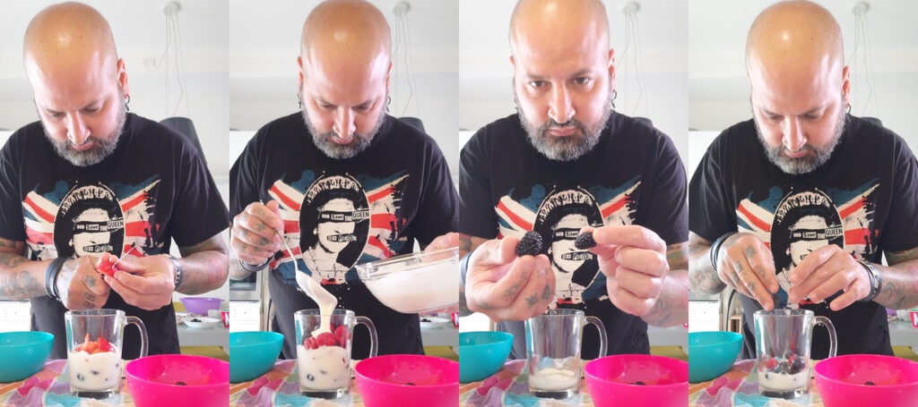 Bekers met Griekse Yoghurt en Bosvruchten: Lichte Zomerse Dessert