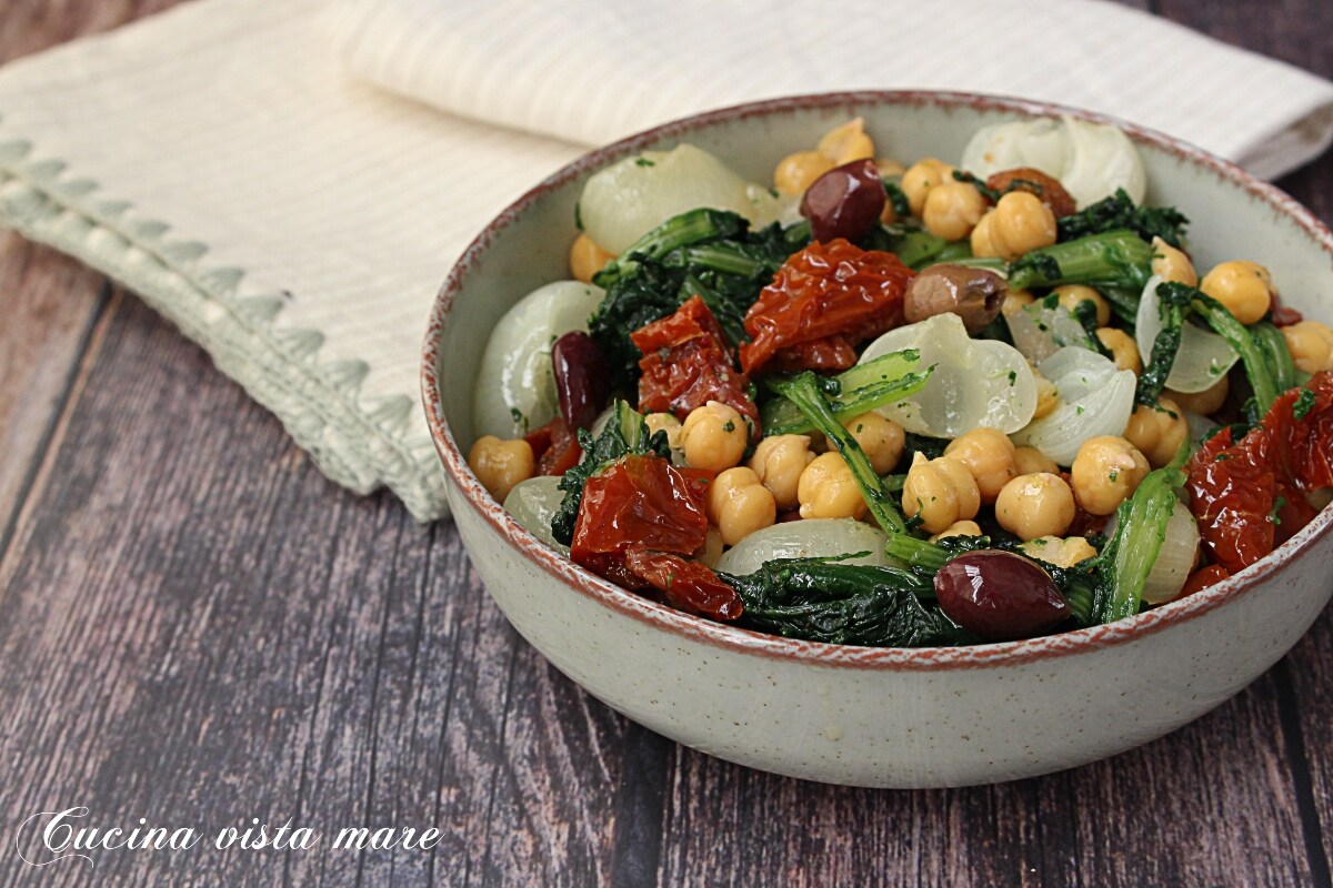 Kikkererwt- en andijviesalade