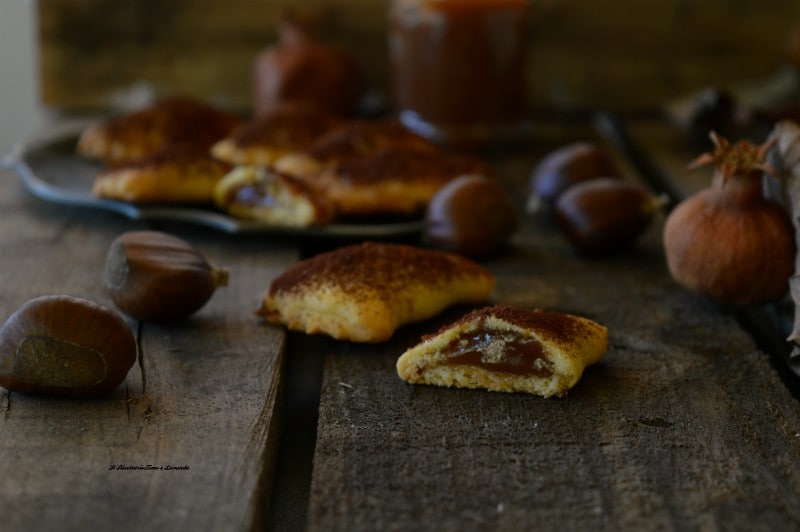 Koekjes gevuld met kastanjecrème