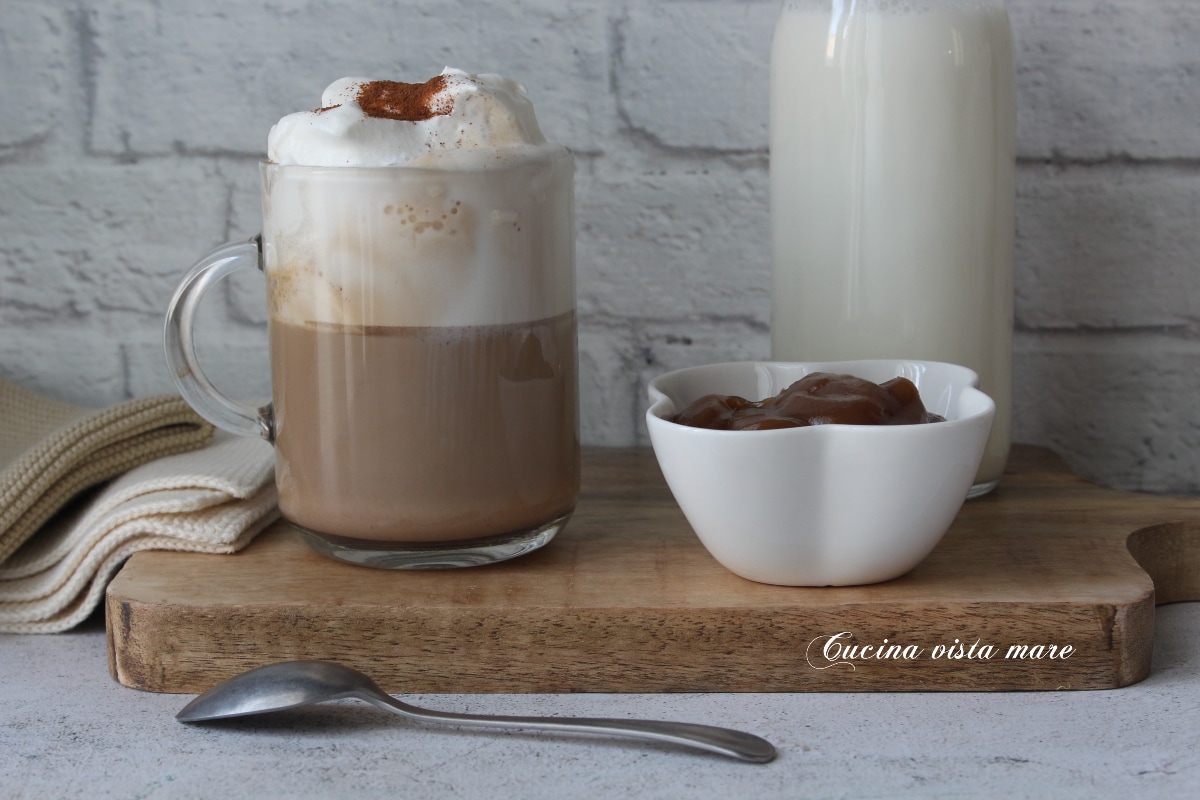 Kruidige melk met kastanjepuree