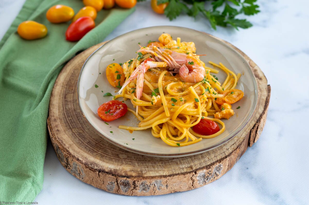 Linguine met scampi en cherrytomaatjes