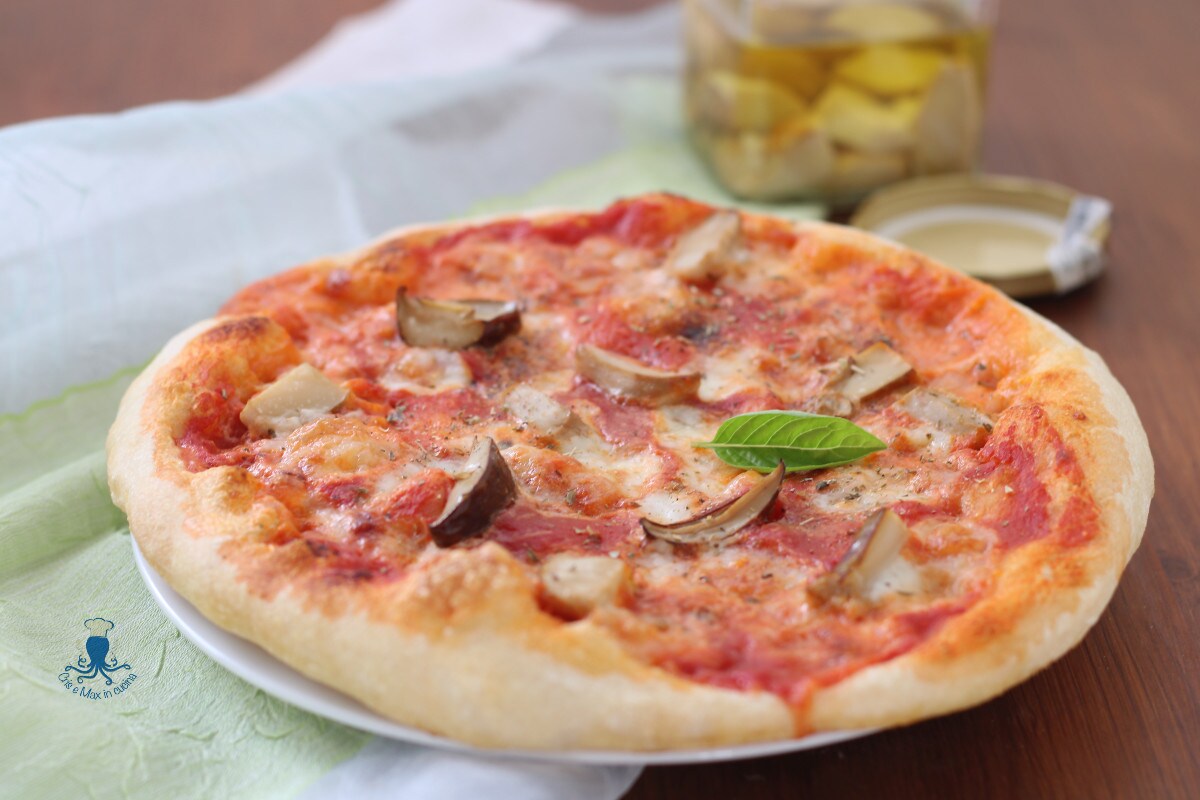 Napolitaanse pizza met eekhoorntjesbrood, gerezen recept