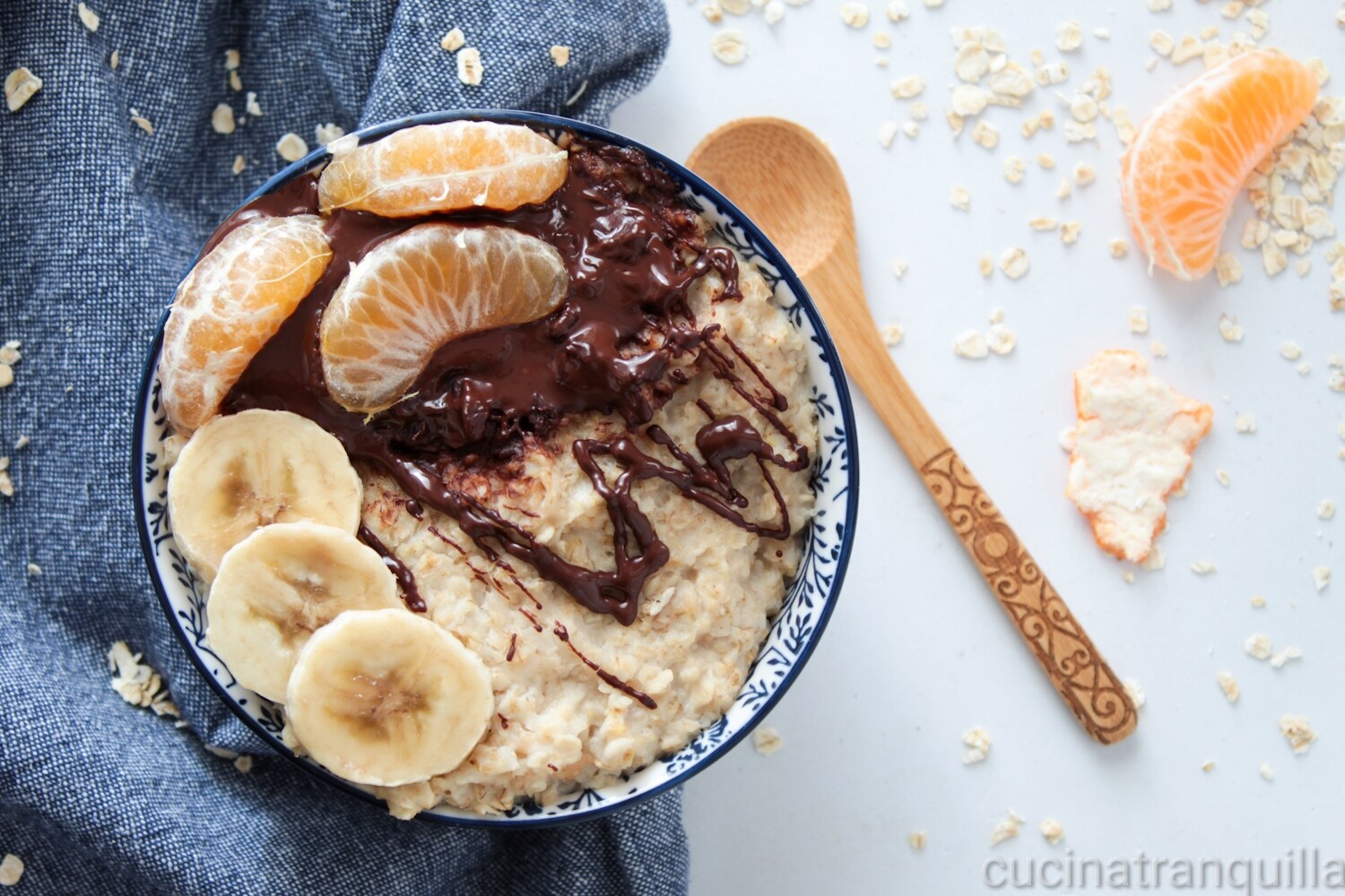 Warme pap met banaan en mandarijn
