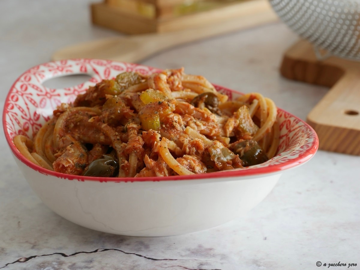 Pasta met lampugasaus of capone