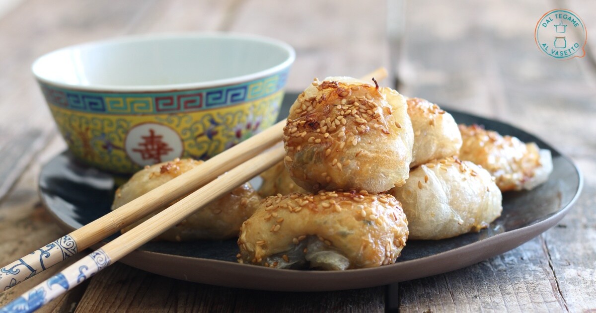 Rijstpakketjes gevuld met kip in de airfryer