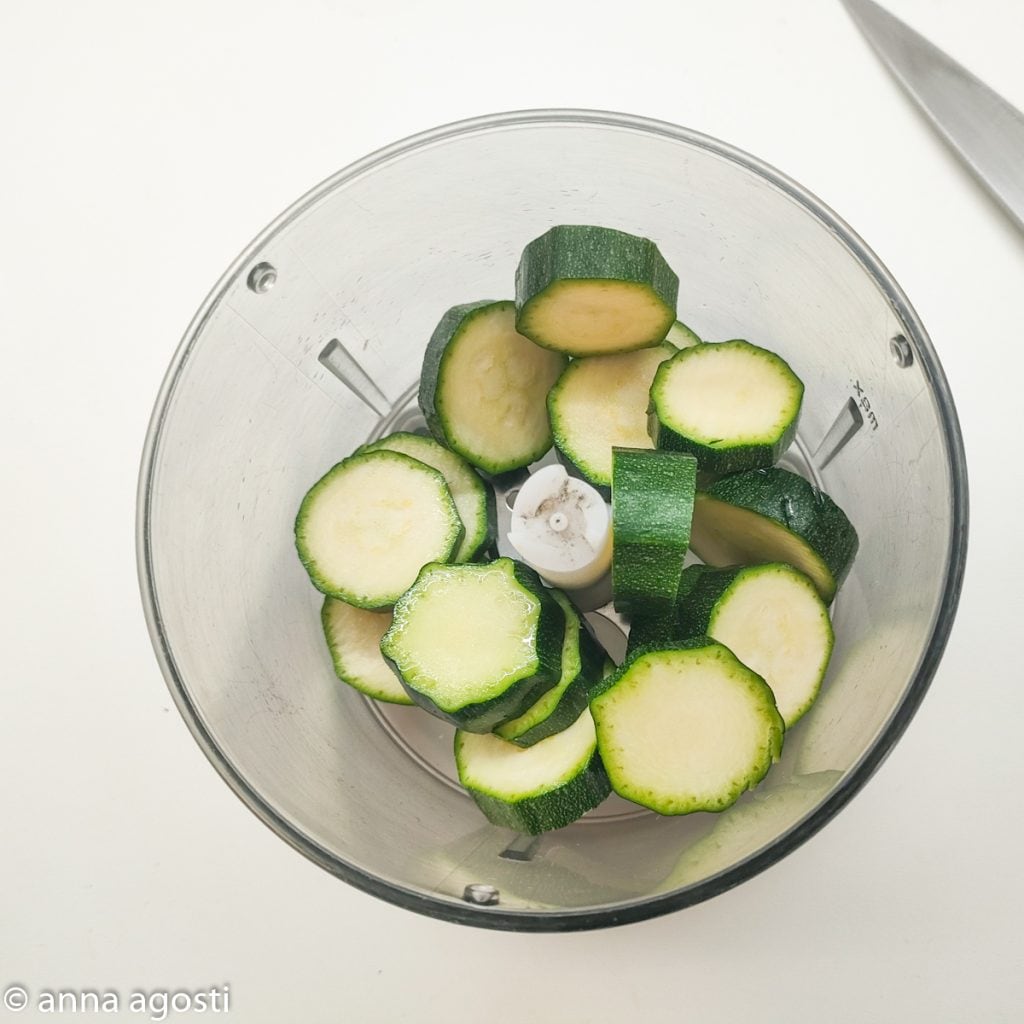 Schapenricotta en courgetteballetjes