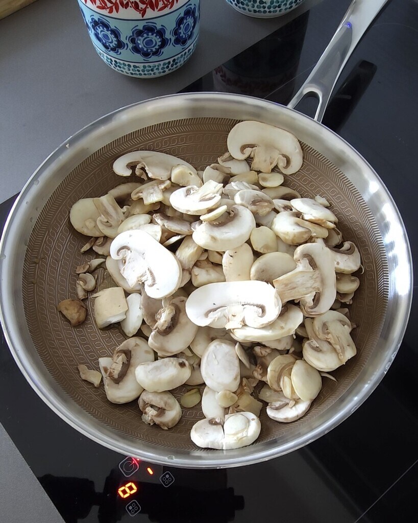 champignons in de pan
