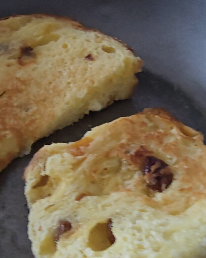 panettone toasten