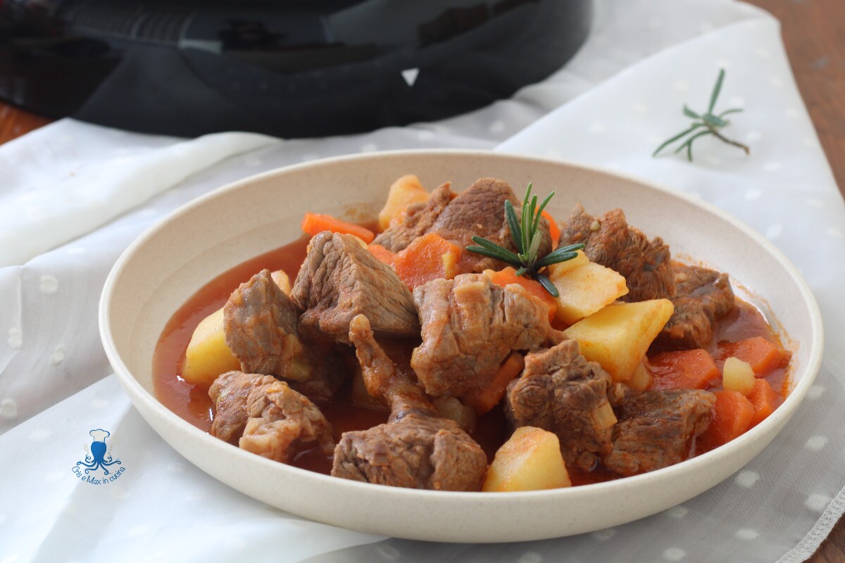 Stoofpot met groenten in de multicooker