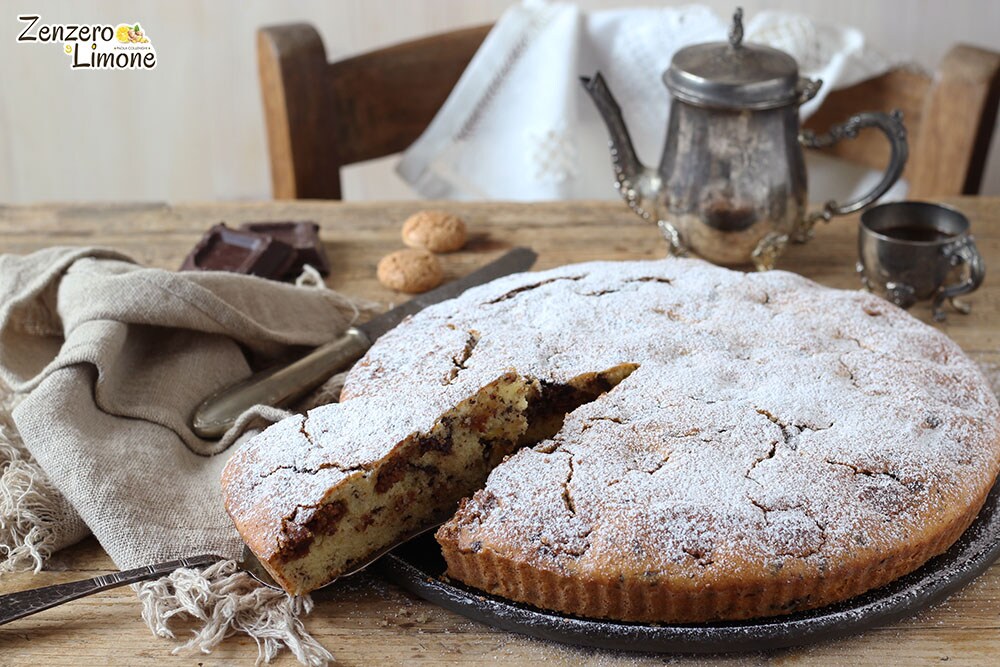 Taart met ricotta, chocolade en amaretti plakje