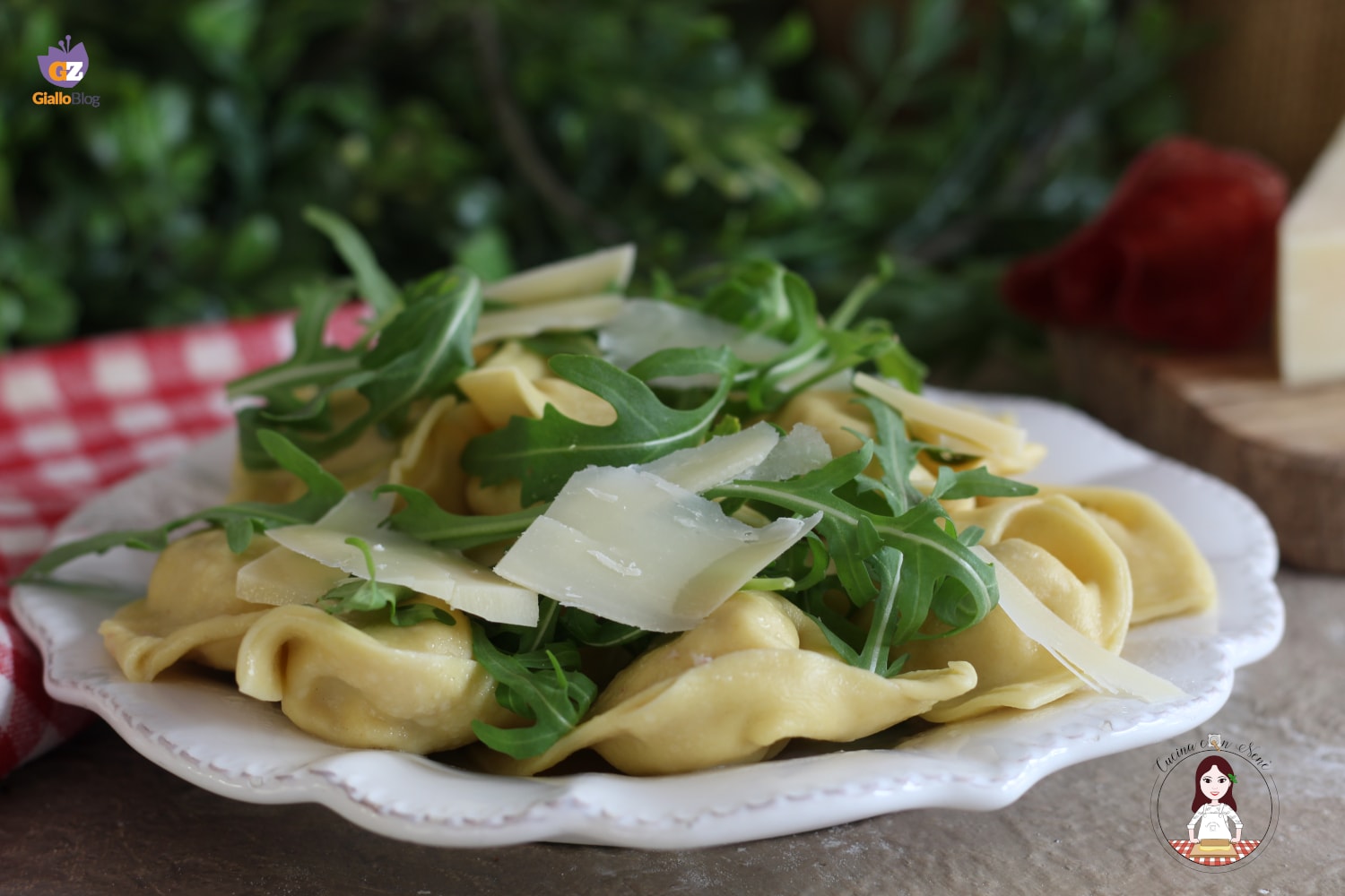 Tortelli van bresaola met rucola en grana