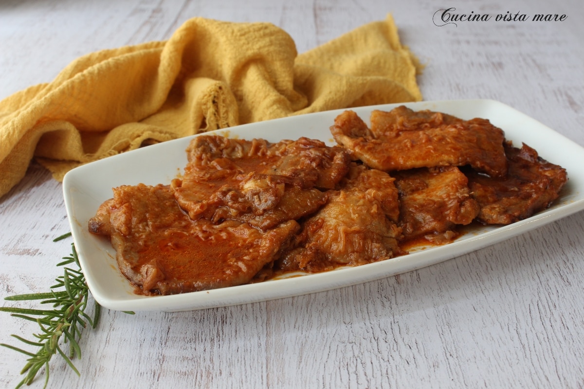 Varkensschnitzels met paprika en citroen