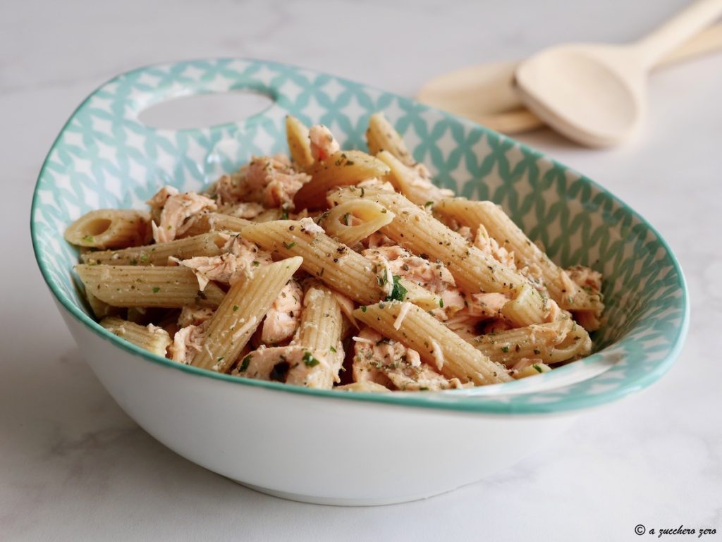 Volkoren pasta met zalm en citroen en marjolein