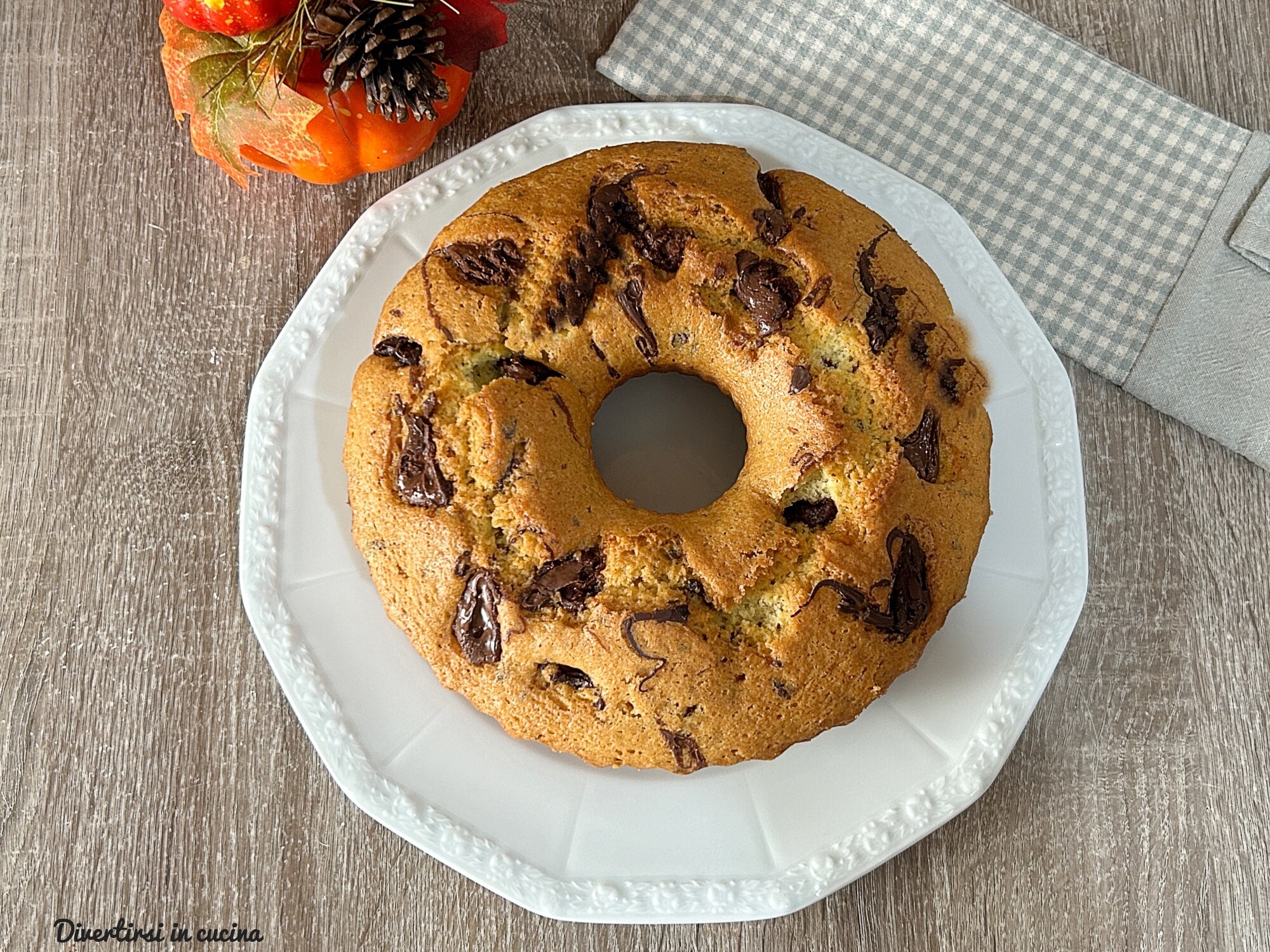 Watercake met een lepel