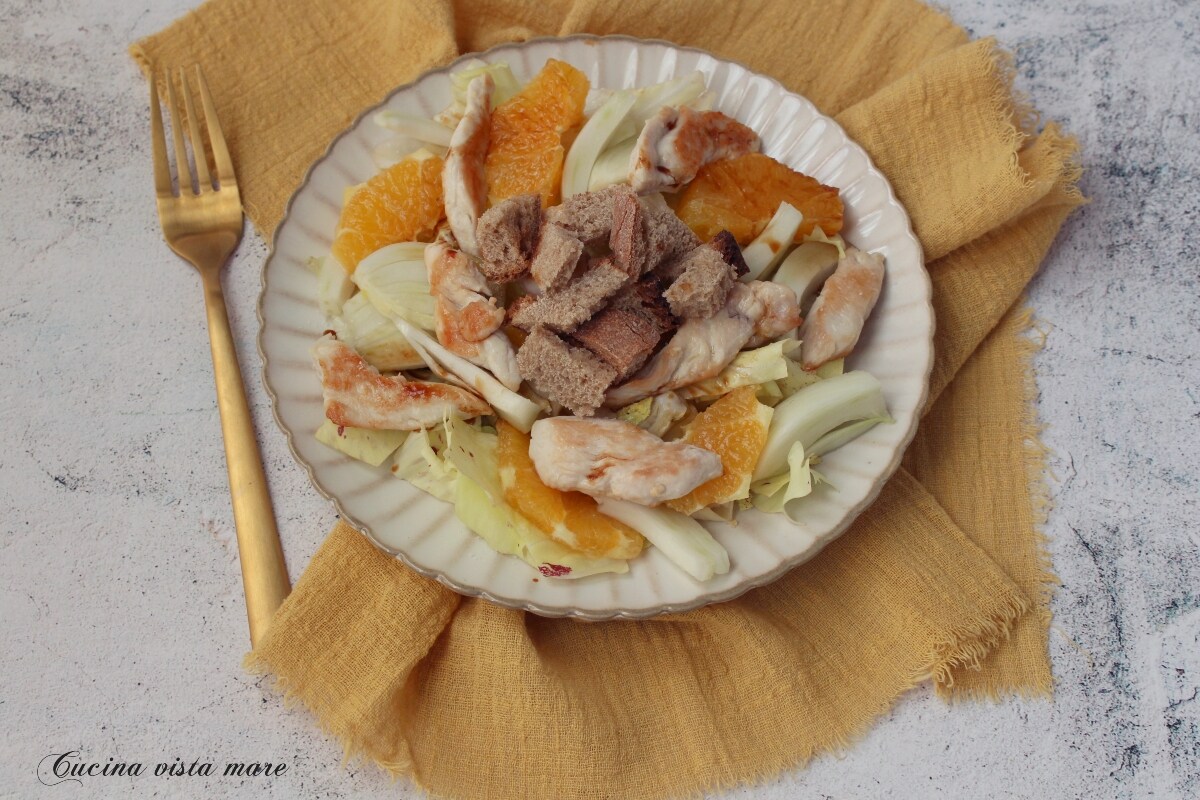 Winterse salade met kip en radicchio