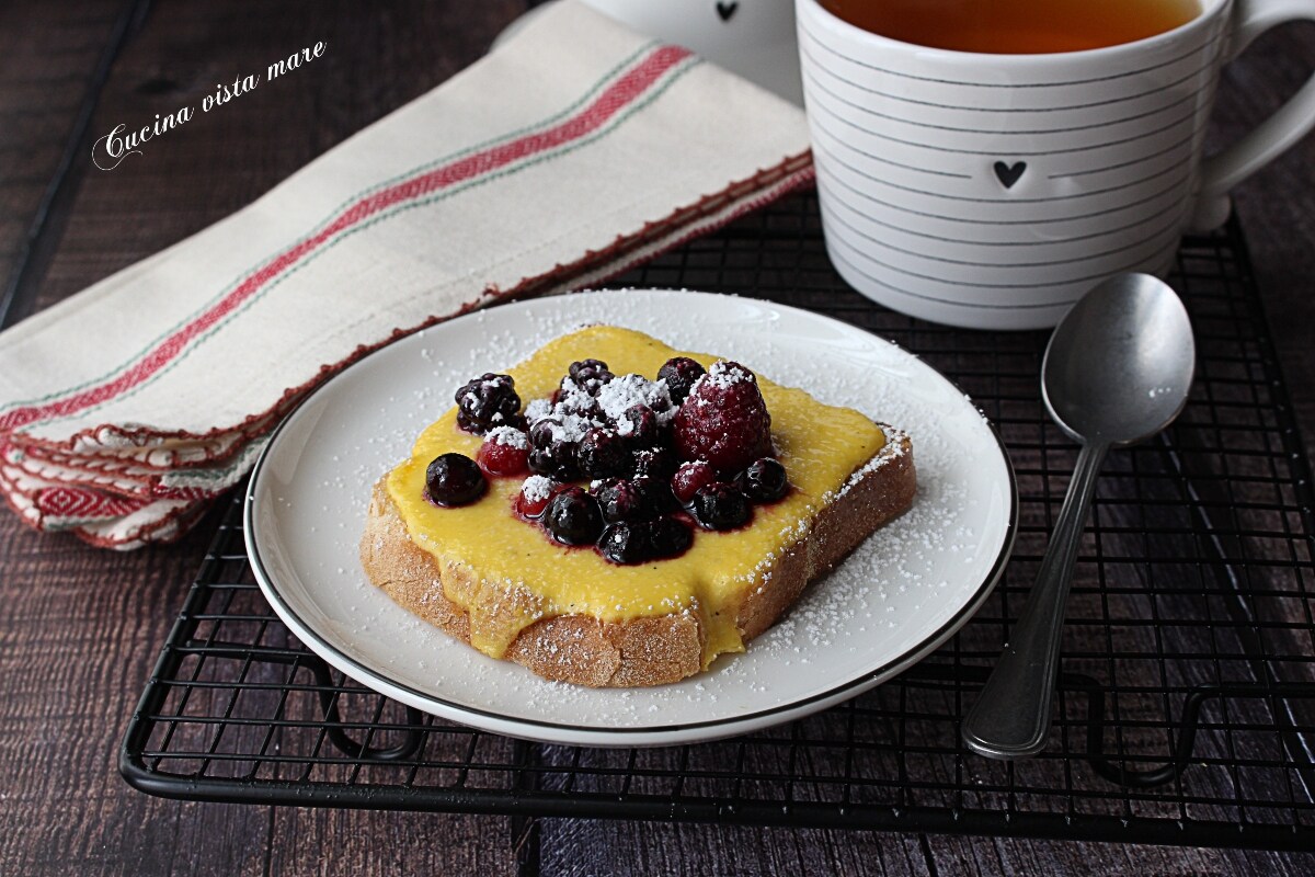 Yoghurt toast