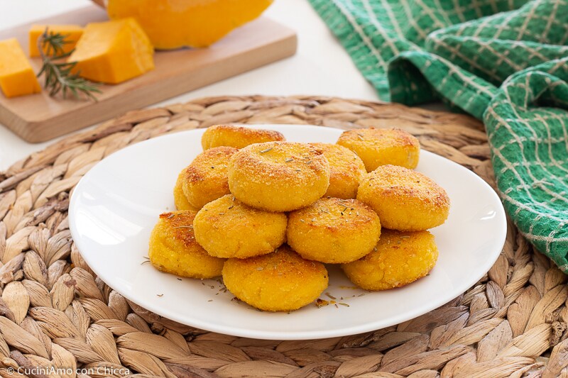 ZACHTE POMPOEN EN RICOTTA BEIGNETS