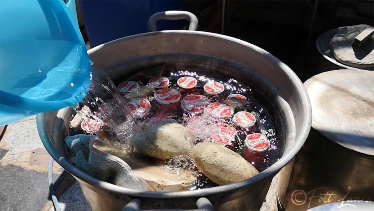 Zelfgemaakte tomatenpuree