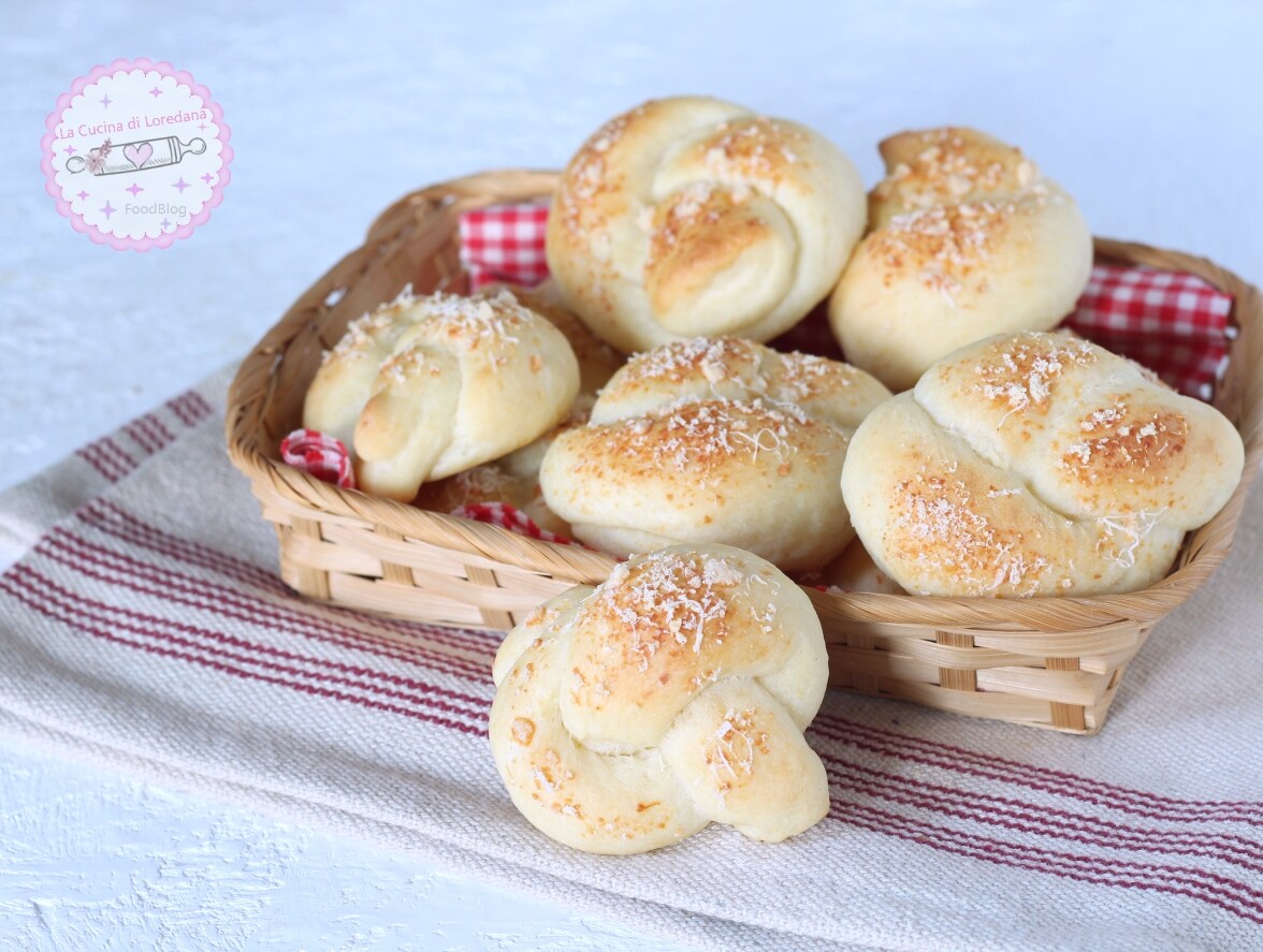 AARDAPPEL EN KAAS BROODJES de lekkerste, zacht en luchtig