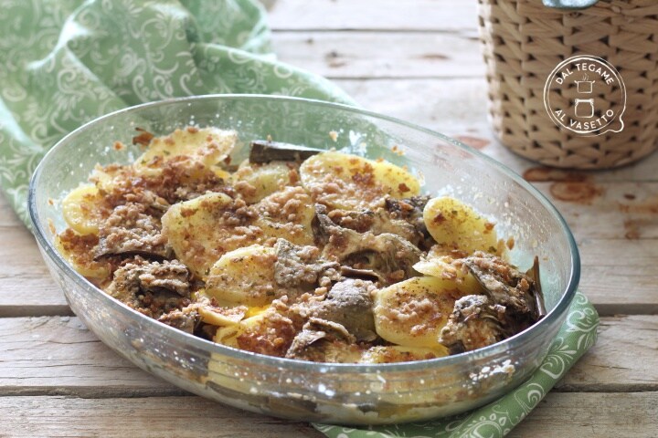 Artisjokken en aardappelen in de magnetron