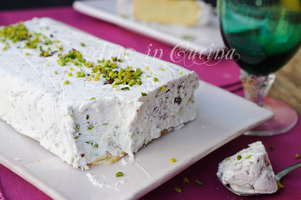 Blok met ricotta en pistachenoten en chocolade vickyart keuken kunst