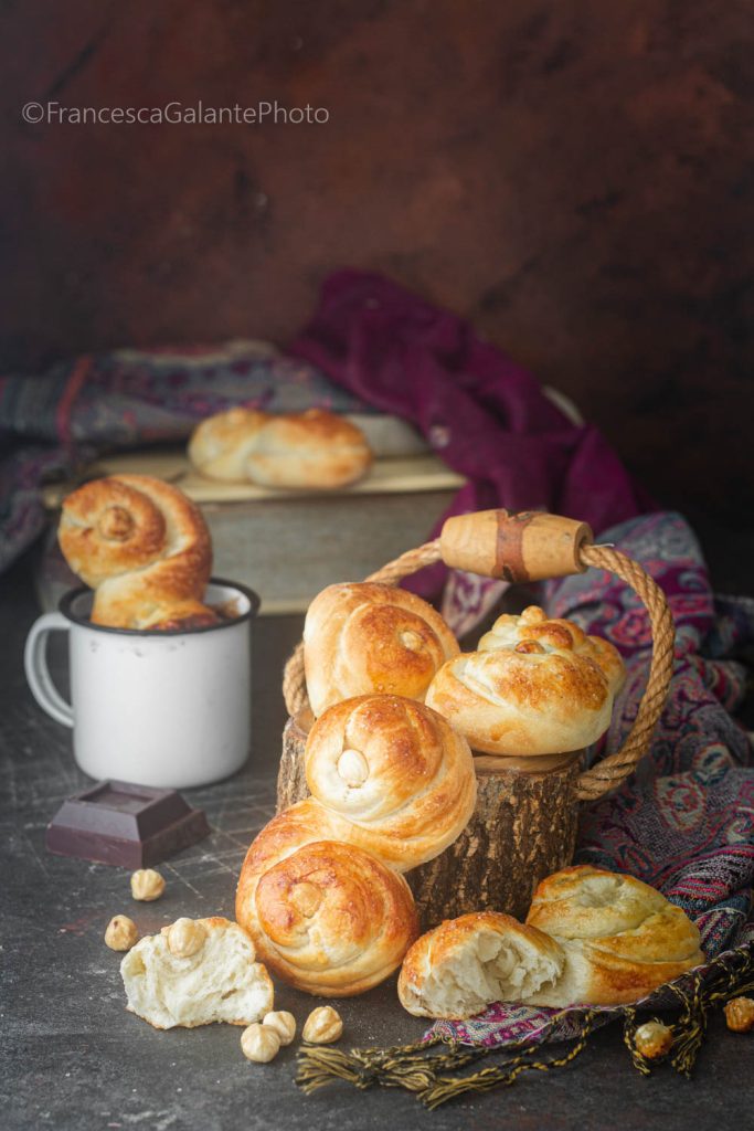 Brioches zonder eieren met hazelnoot zuurdesem