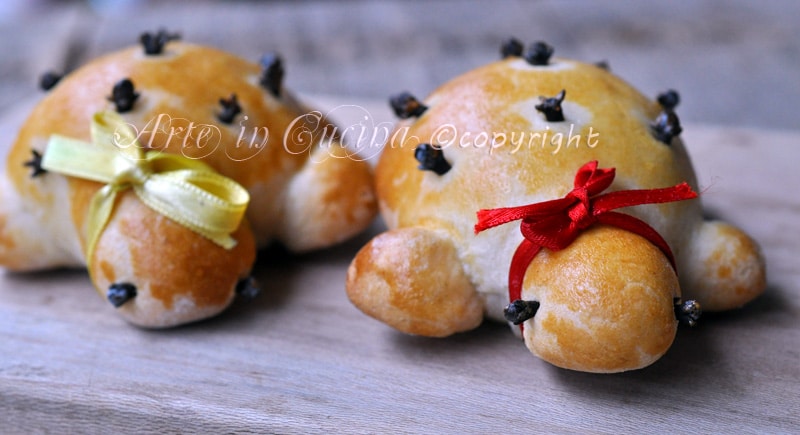 Brioches voor kinderen in de vorm van een schildpad