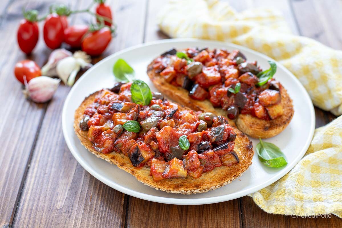 Bruschette met auberginesaus