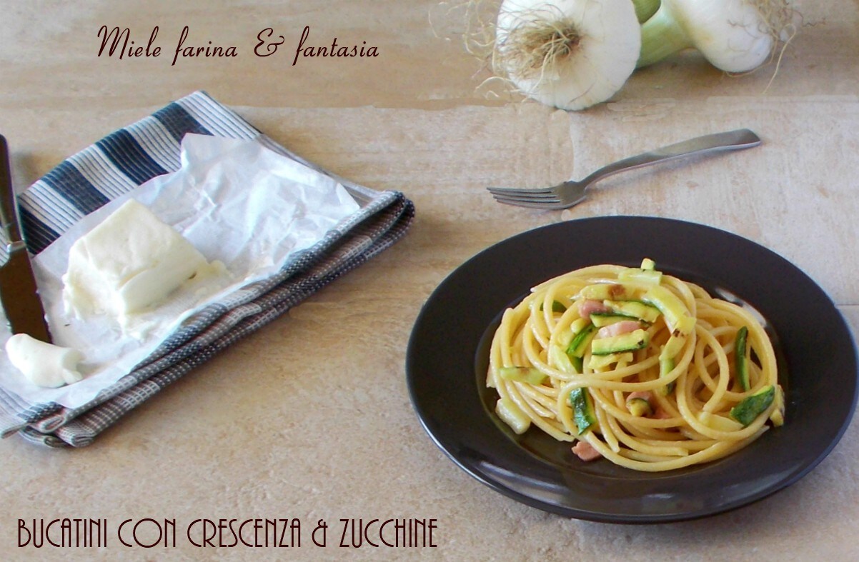 Bucatini met courgettes en crescenza