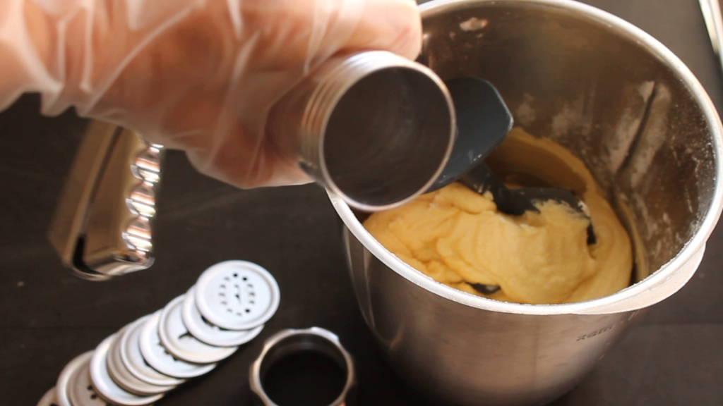 Koekjes met de koekjesspuit