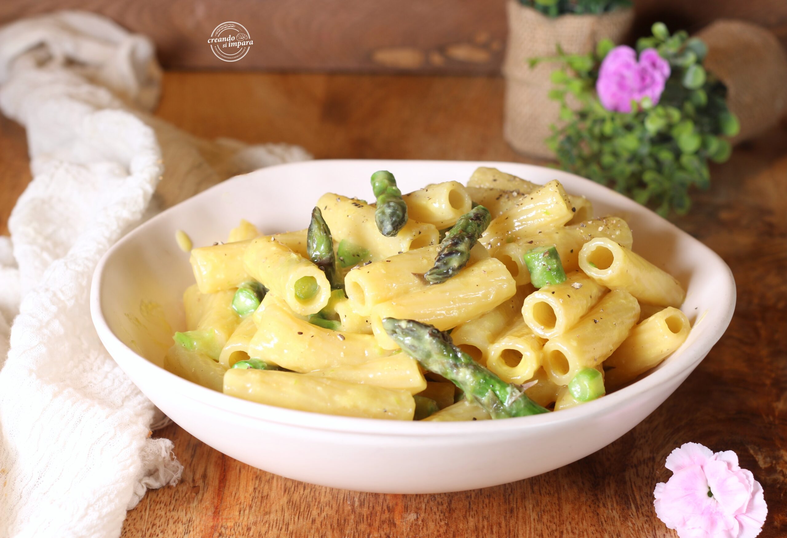 Asperge Carbonara