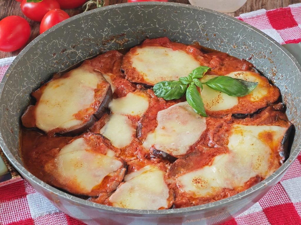 Aubergine Parmigiana in de pan