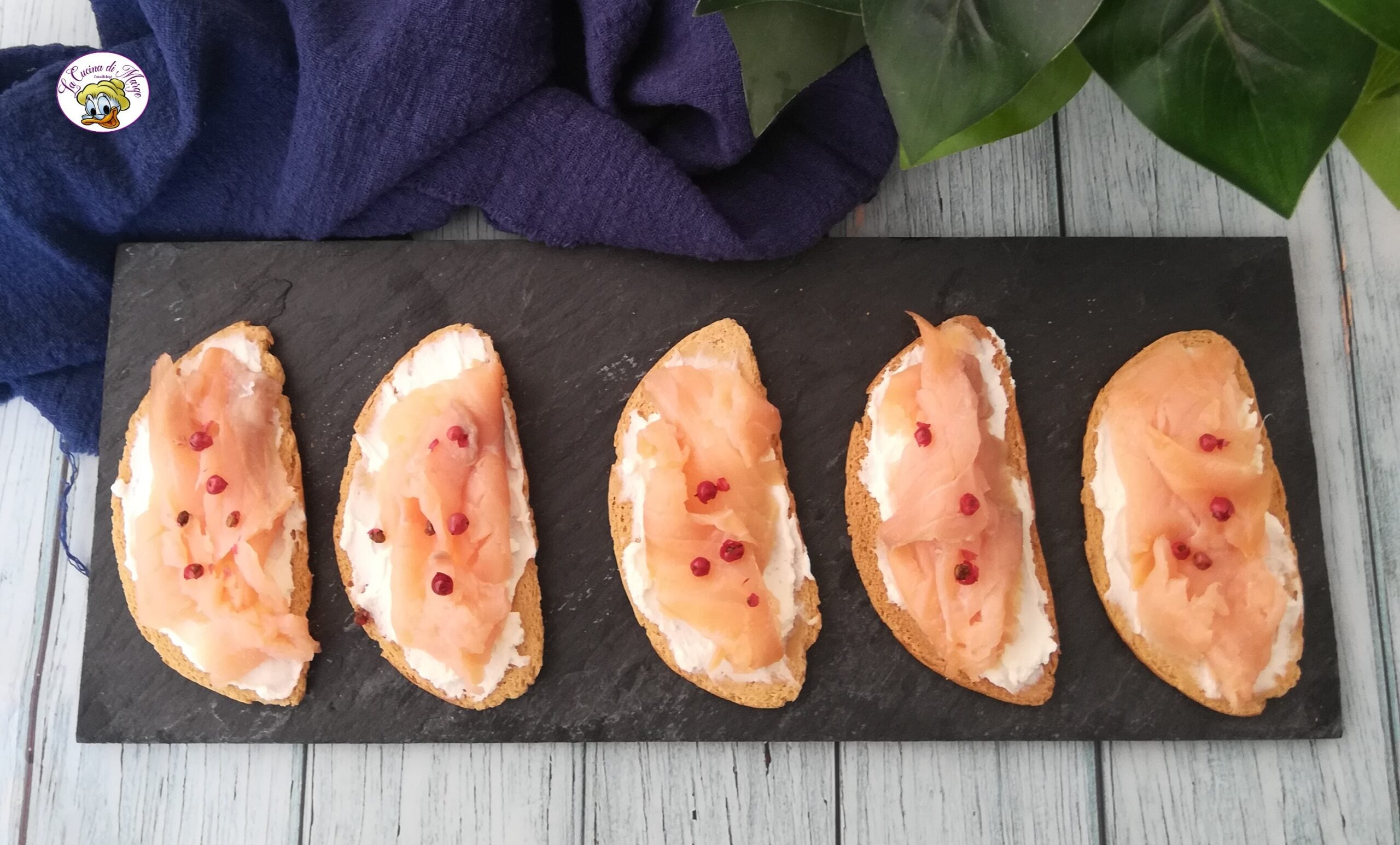 Crostini met gerookte zalm