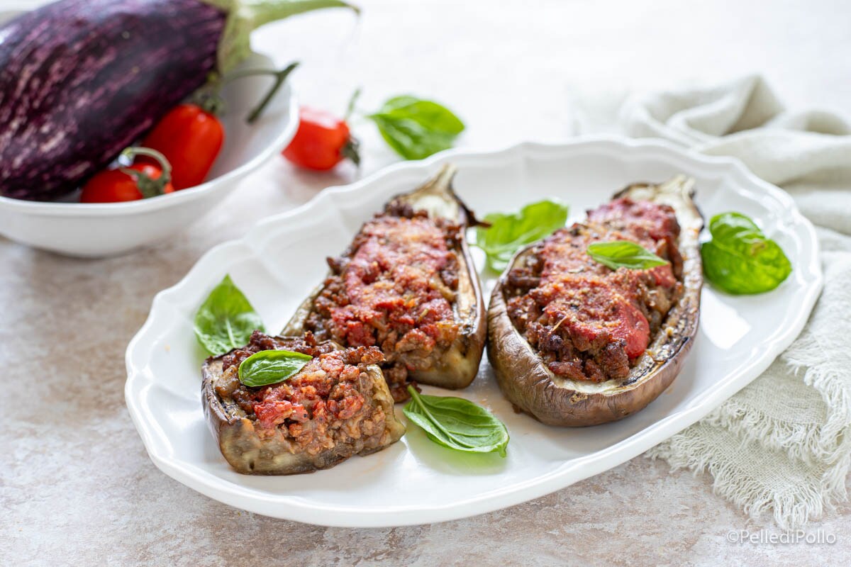 Eenvoudige gevulde aubergines